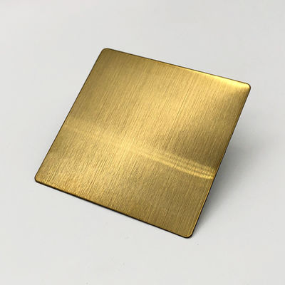 Ο χρυσός JIS PVD κάλυψε το βουρτσισμένο φύλλο 2mm ανοξείδωτου Hairline πιάτο ανοξείδωτου 304